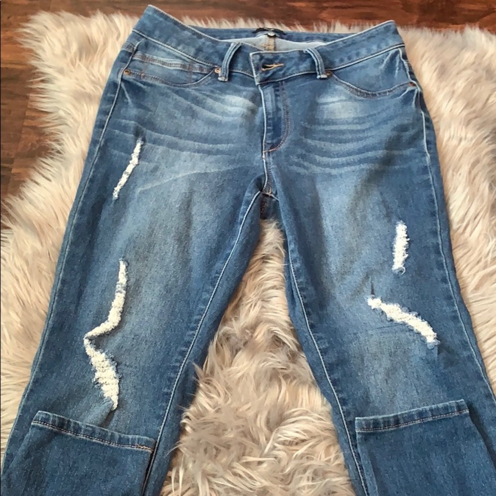 Evermore size 11 ripped denim jeans.